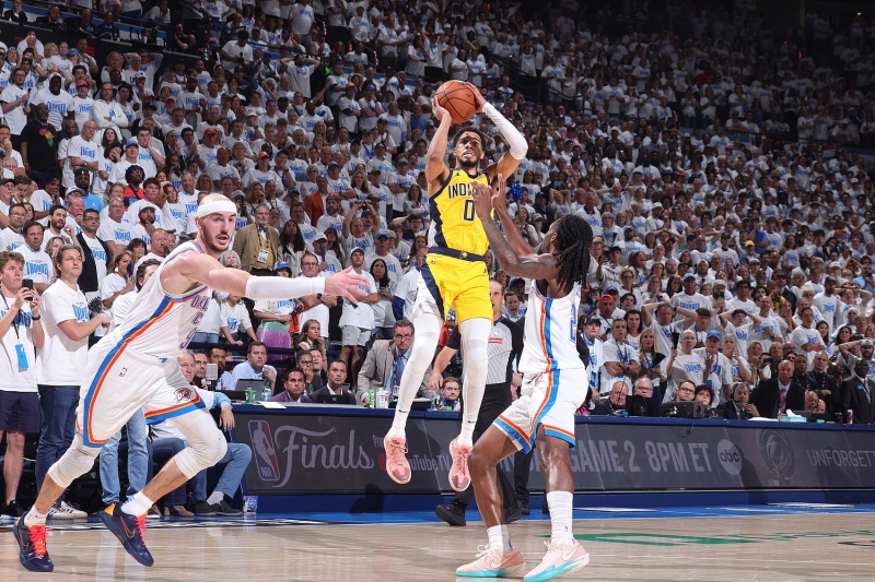 ESPN专家：哈利表现低迷只是G1命中关键球 G2更能反应系列赛走势