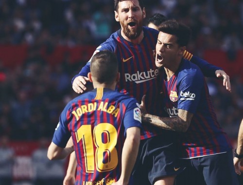 全面解析 PES2016球员资料覆盖的独特价值与影响力