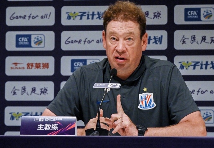斯卢茨基：每一次申城德比都极其引人注目 客场比赛难度会更大