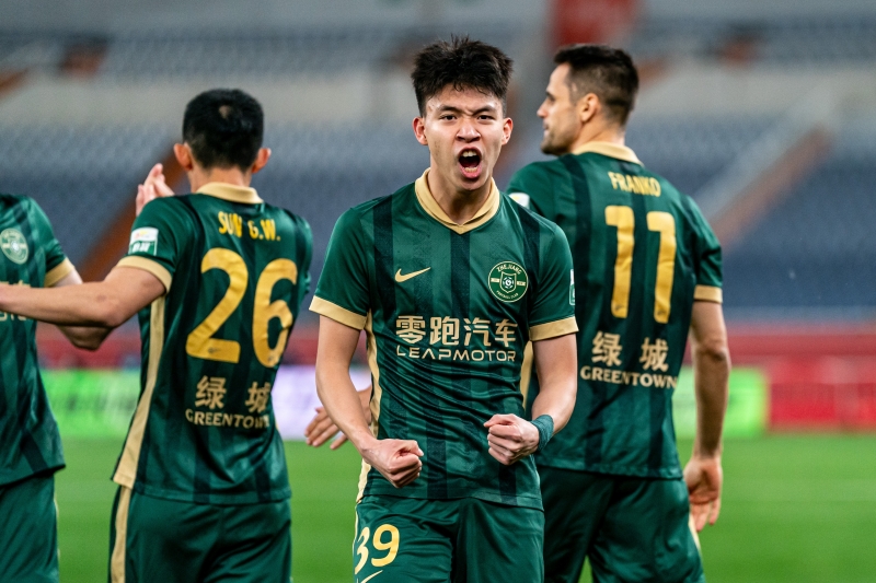 马明宇谈王钰栋：留洋宜早不宜迟，杨晨孙继海都是二十三四岁去的