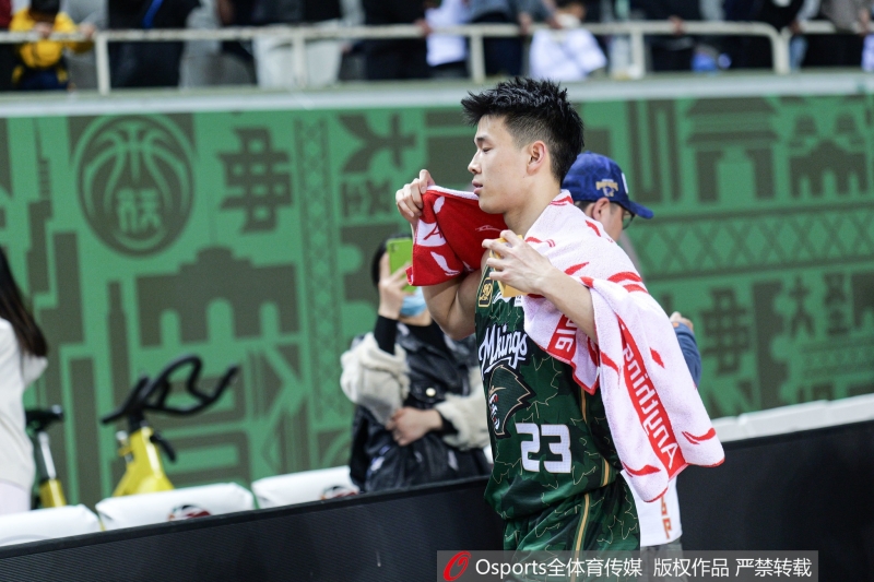 球迷网：林葳将参加G League国际球员选秀 根据结果确定夏联安排
