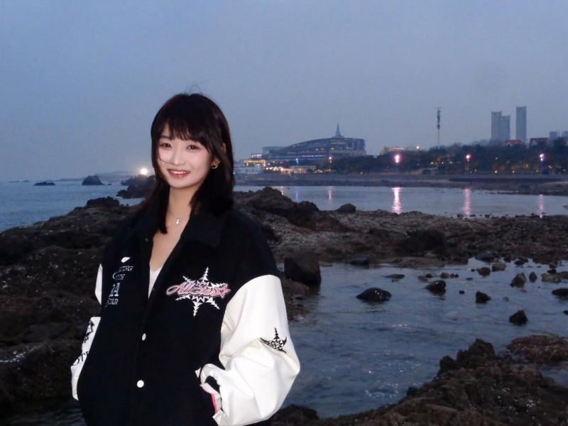 💕网友发现杨瀚森疑似有了女友🔍️惊呼：袖口的秘密原来是你