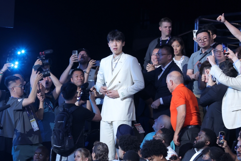 2025年NBA首轮秀出现7个中锋&自03年以来最多 杨瀚森马卢阿奇在列