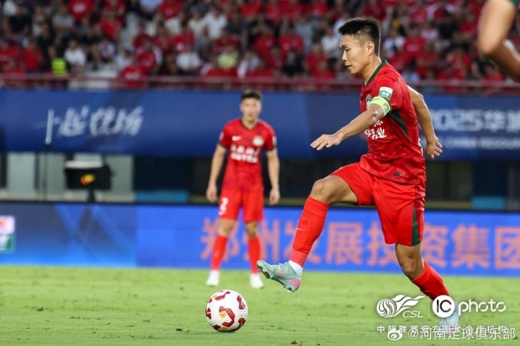 河南俱乐部酒祖杜康2-2山东泰山 卡多索梅开二度