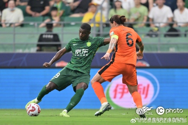 北京国安主场2-1战胜云南玉昆，各项赛事跨赛季24场不败