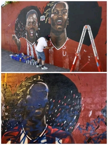 😨尼科壁画作者：第二次破坏可能是巴萨球迷干的，队徽都被涂了