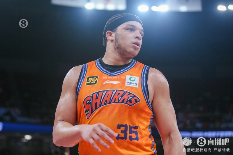 继续逐梦NBA！队记：洛夫顿将为凯尔特人出战夏季联赛