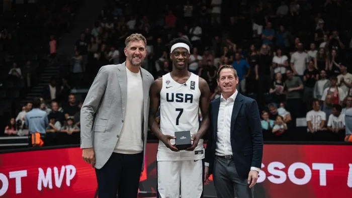 救赎！美国场均净胜39分重夺U19世青赛桂冠 明年状元大热斩获MVP