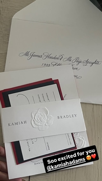 😍难道？哈登女友与比尔老婆社媒互动😜哈登跟比尔老婆也挺熟