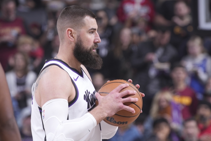 前NBA球员：瓦兰在掘金会被死盯约基奇数据的呆子喷 还不如回欧洲