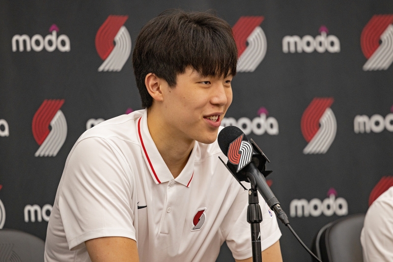杨瀚森：NBA训练时间比国内短但强度更高 球员会主动寻求身体对抗
