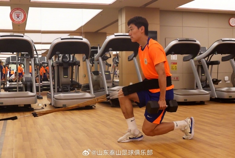 经过前几天的恢复，今天山东泰山进行了一天两练